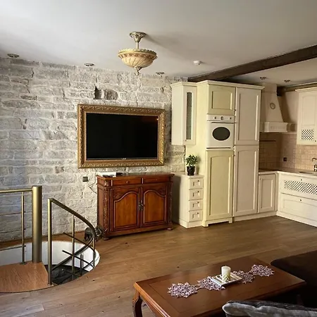 Apartament Armas Korter Kesklinnas Saun Ja Tasuta Parkimine *