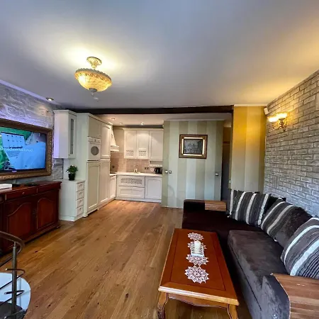 Armas Korter Kesklinnas Saun Ja Tasuta Parkimine Apartament